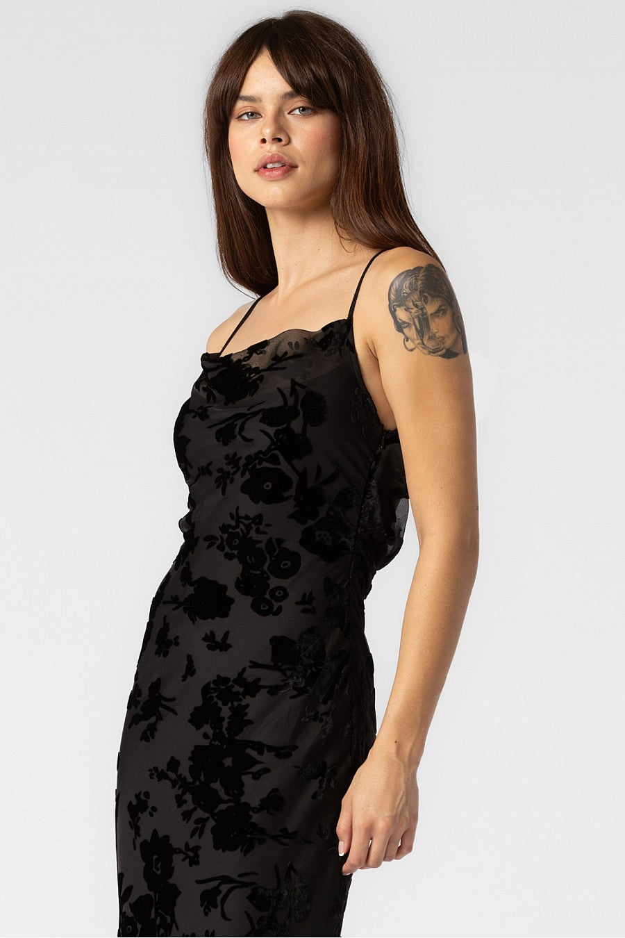 ELIZABETH FLORAL VELVET PRINT COWL NECK LONG DRESS